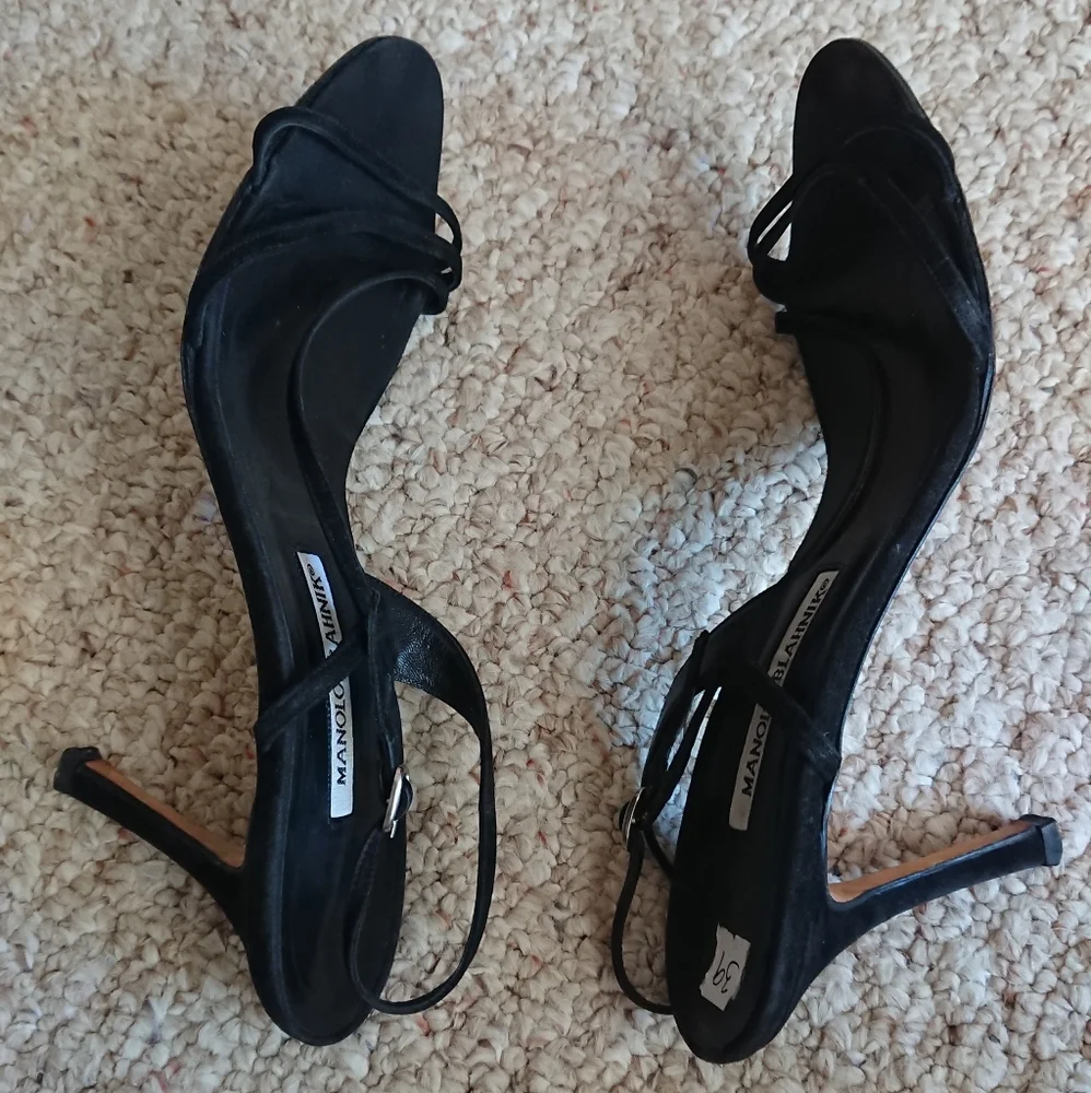 Manolo Blahnik Elegant Black leather Strappy Heels size 38 - Picture 6 of 13